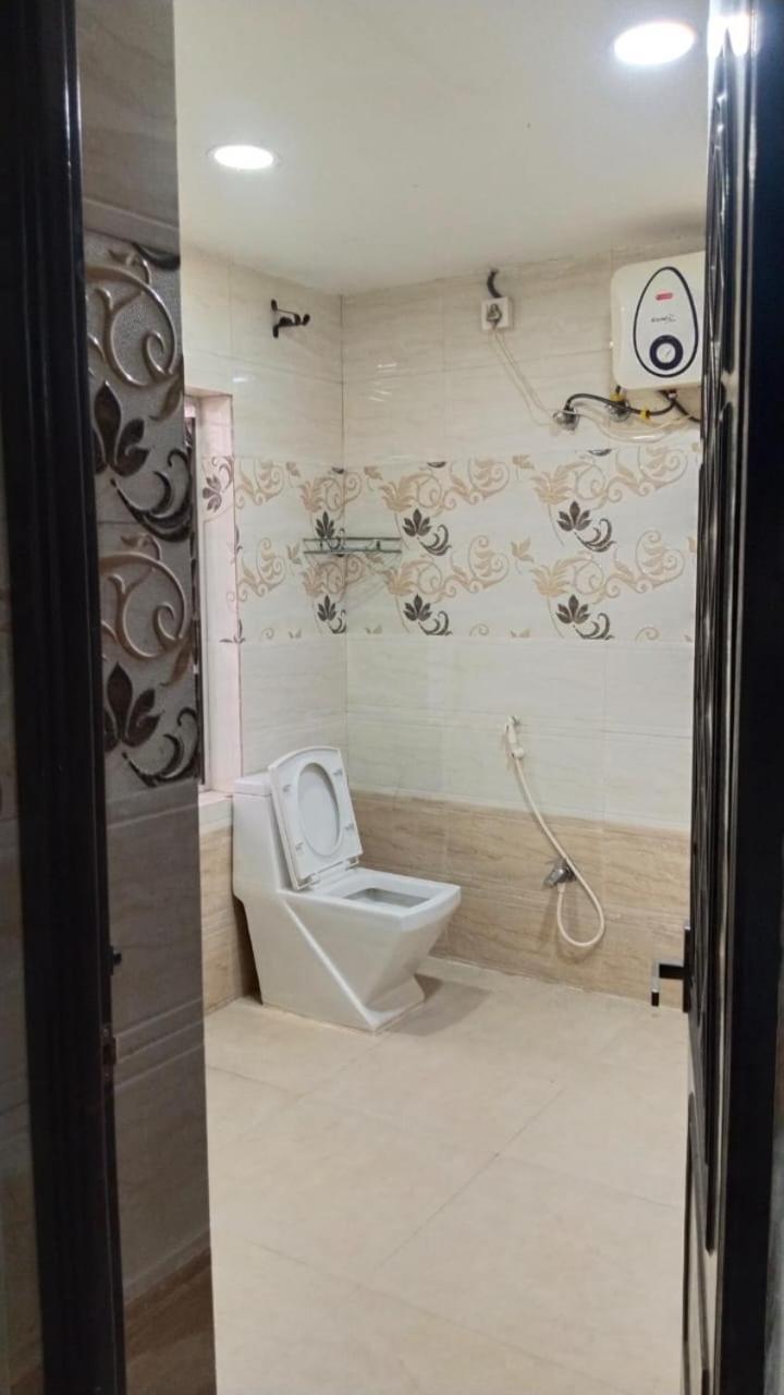 The Royal Hotel 3*